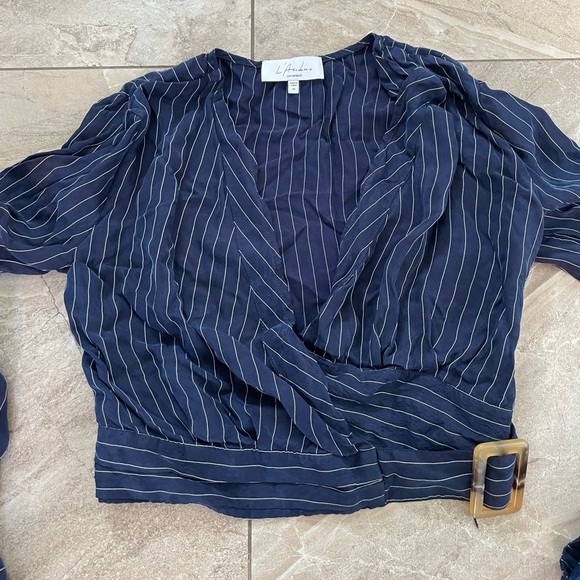 Deep V-Neck Stripped Cross body top - Picture 2 of 5